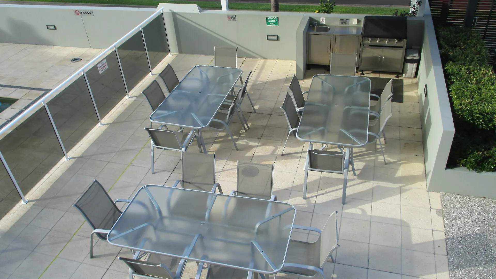 Tingeera Beachfront Apartments Hervey Bay Australia